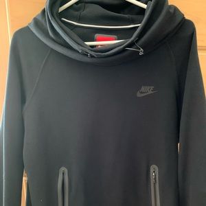 Women’s Black Nike Sweatshirt